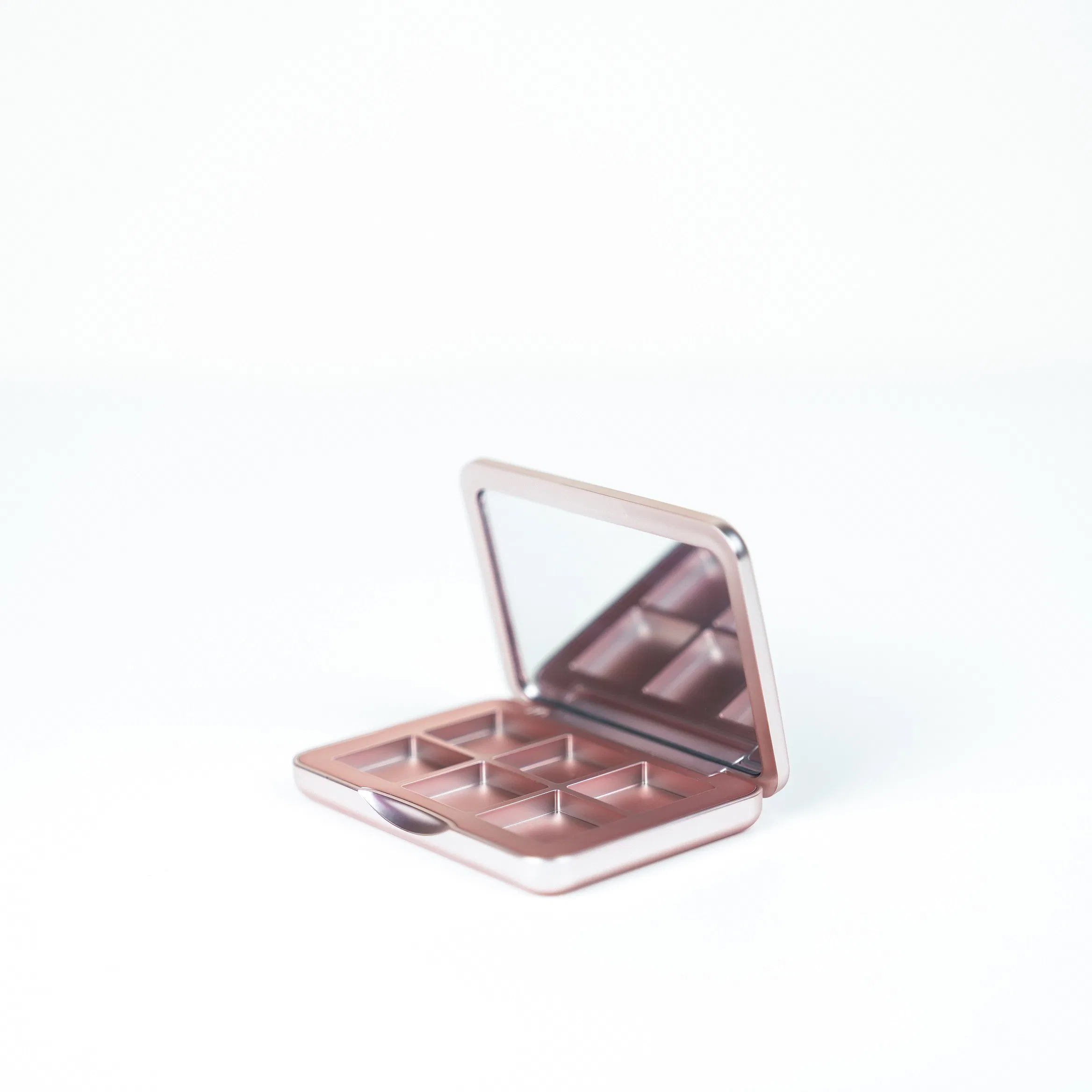 Custom Private Label Pink Eyeshadow Palette Case 6 Wells Plastic Empty Eyeshadow Box with Mirror