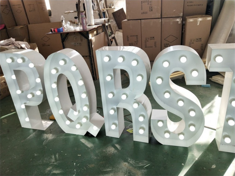 Giant LED Glowing Numbers Graduation Glowing Logo Marquee Letters