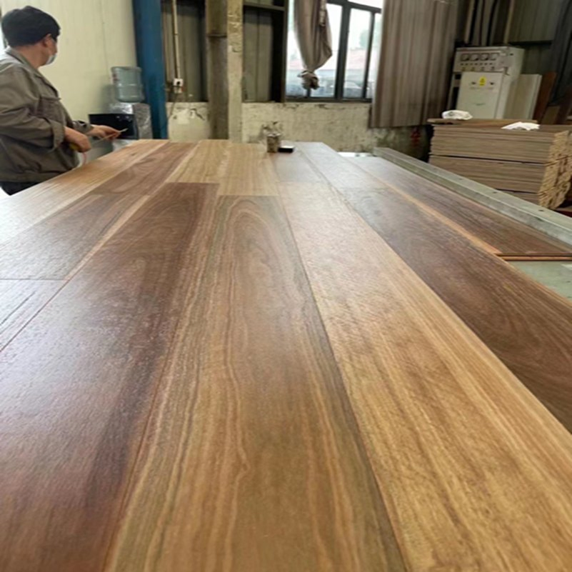 Инженерная паркетная доска Spotted Gum