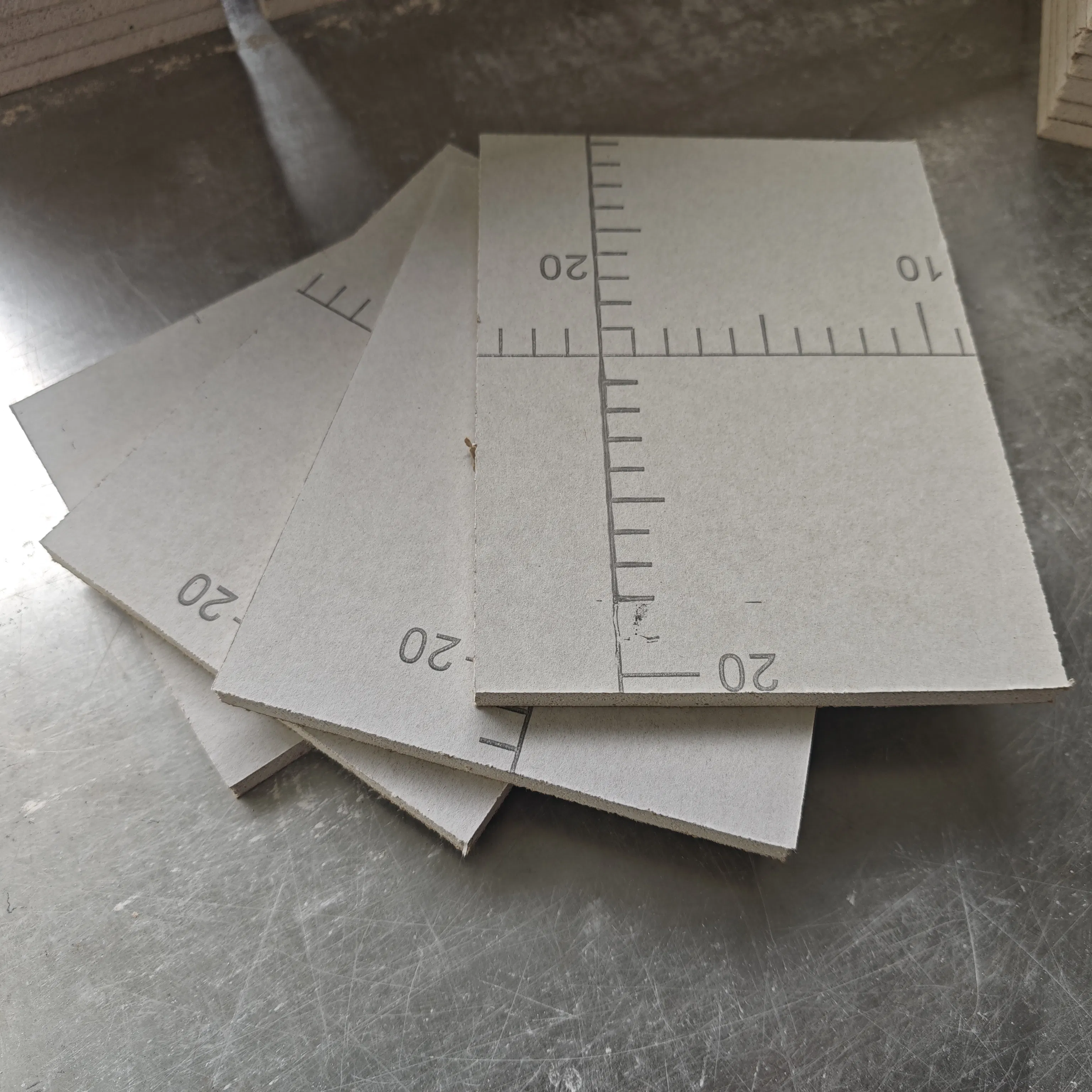 Premium Light-Duty Plasterboard for Durable Walls and Ceilings