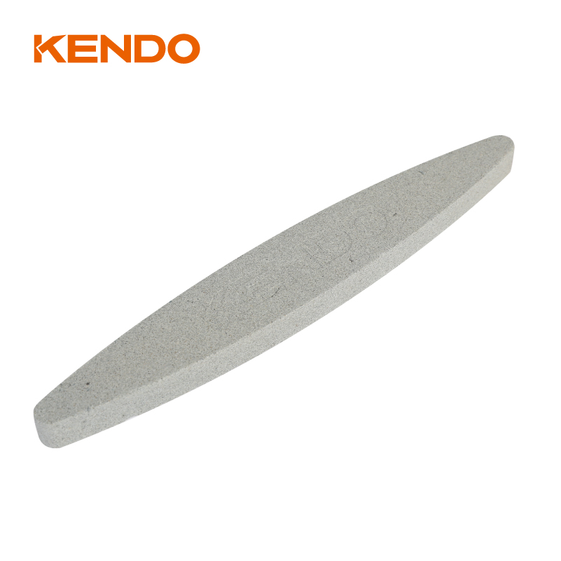 Kendo Oval Shape Sharpening Stone with Water The Lubricating Effect of Grinding Will Be Better and Can Help You to Save Strength
