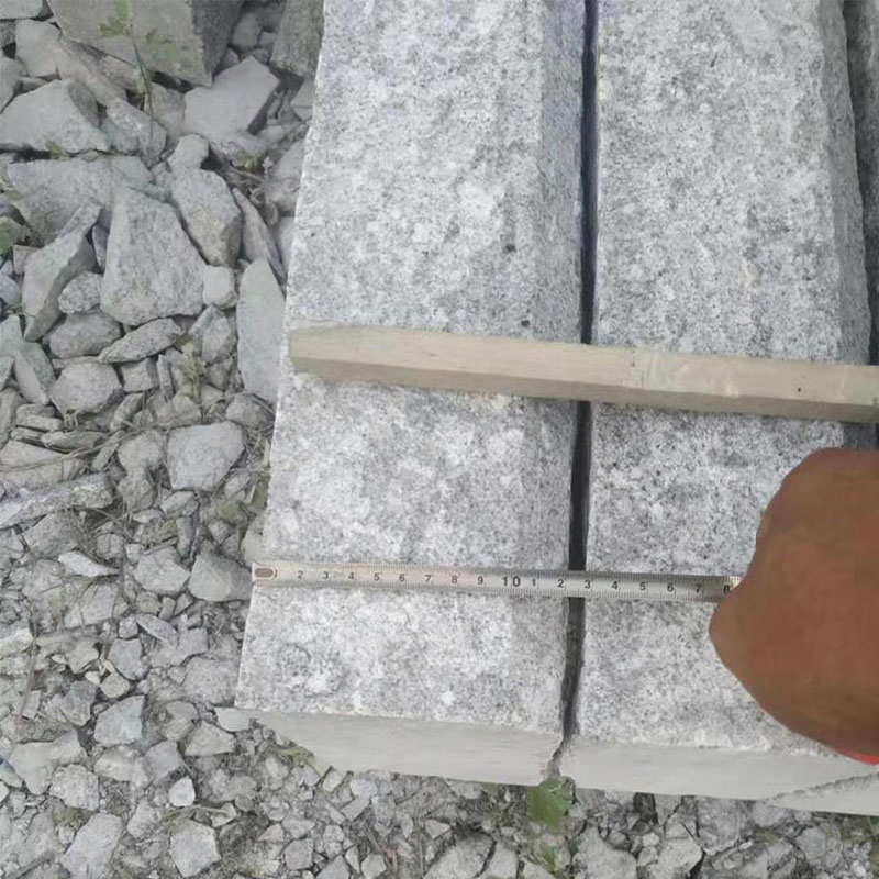 G375 Grey Granite All Sides Split Kerbstone
