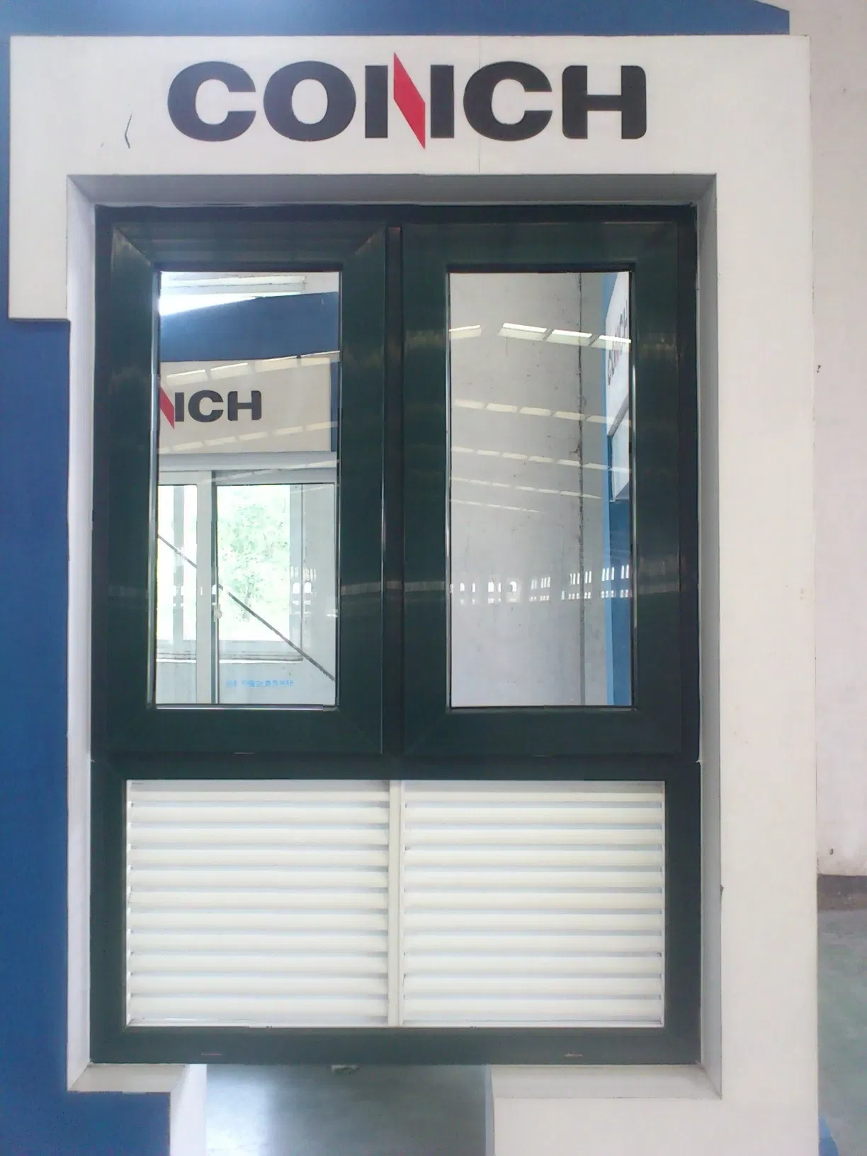 Conch Colorful Profile Casement Window with Shutter