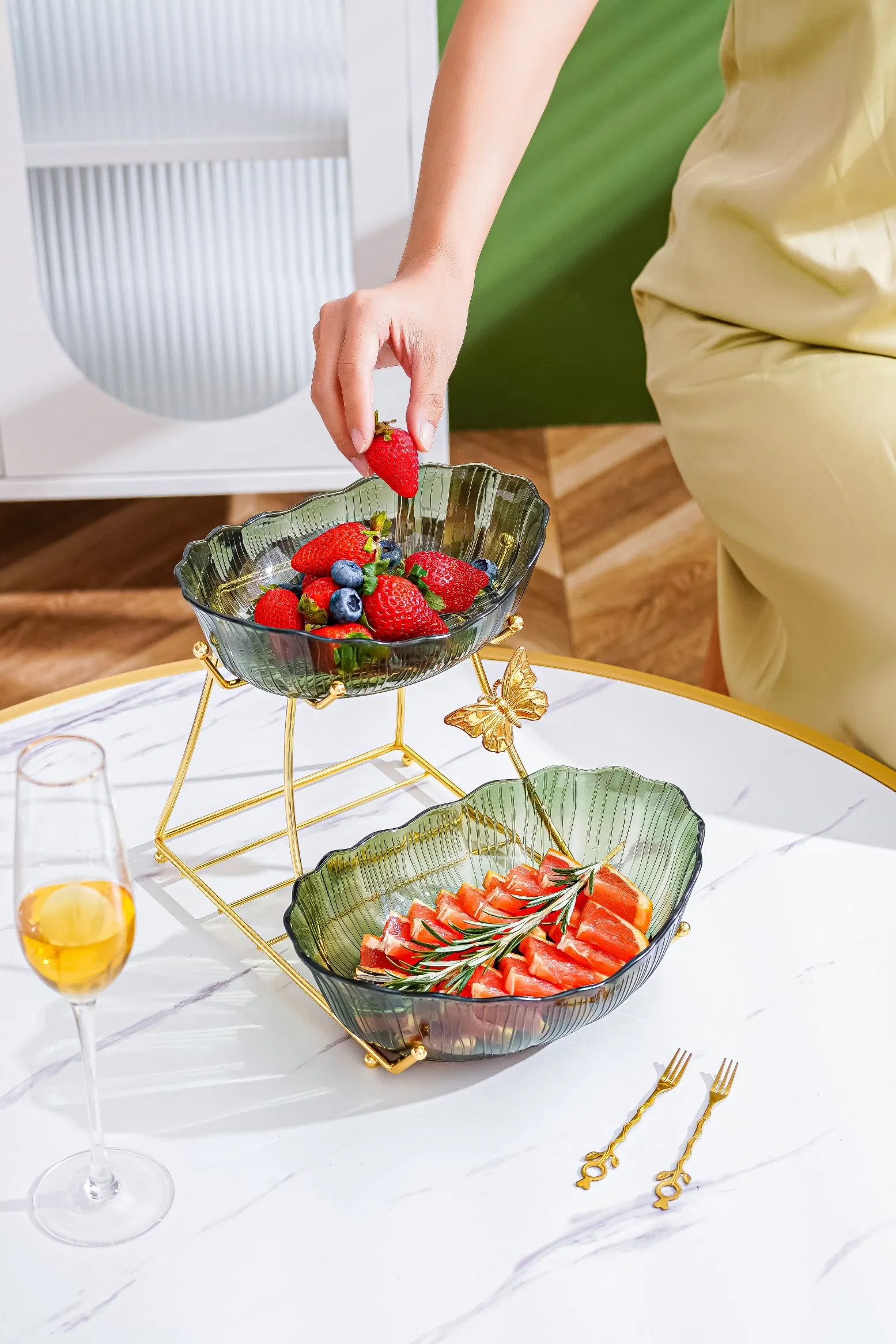 Stylish Hotel Catering Dessert Holder for Upscale Event Displays