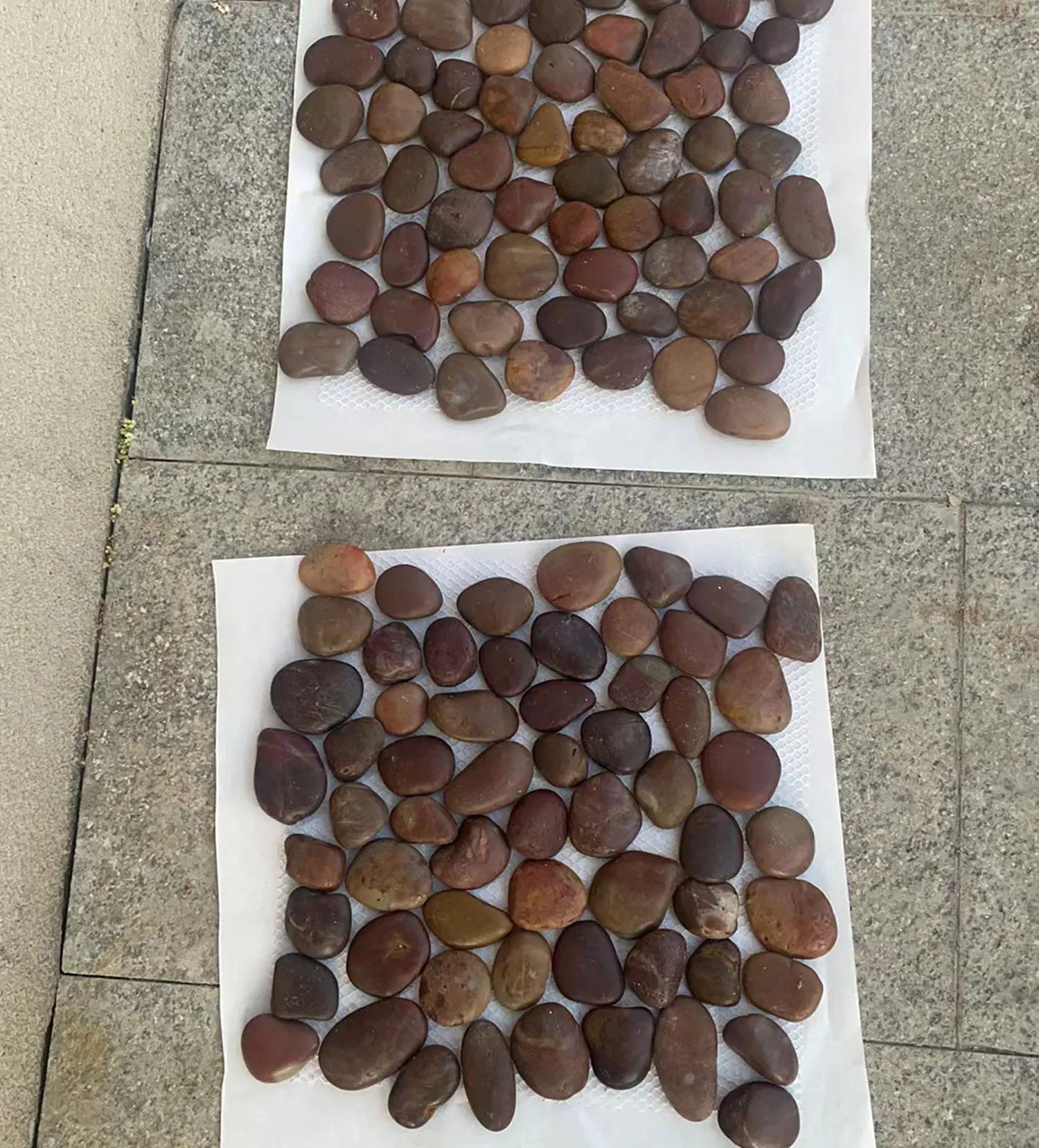 Natural Red Color River Stone Garden Stone Swimming Pool Pebble Mosaic Tile