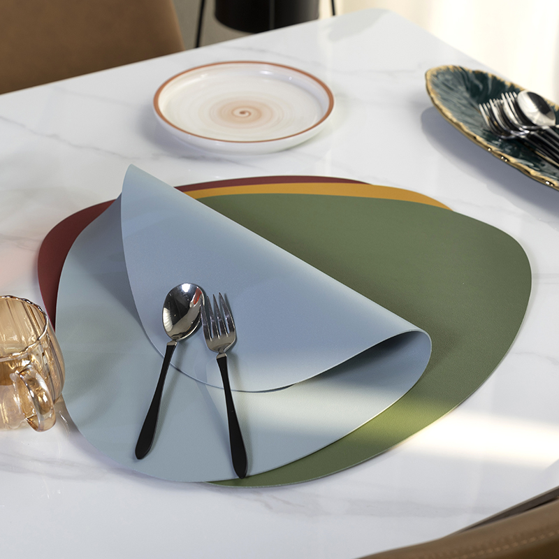 Table Wipeable Washable Droplet Irregular Faux Leather PVC Placemats Heat Resistant