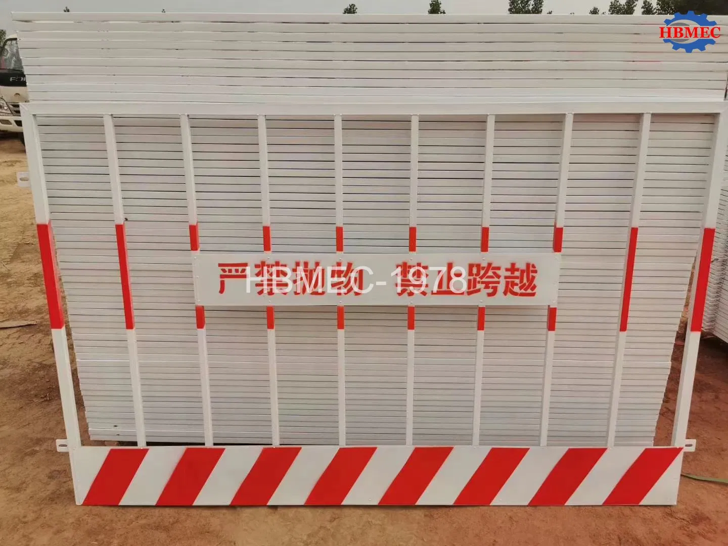 Foundation Pit Border Isolation Fence Guardrail Steel Wire Mesh