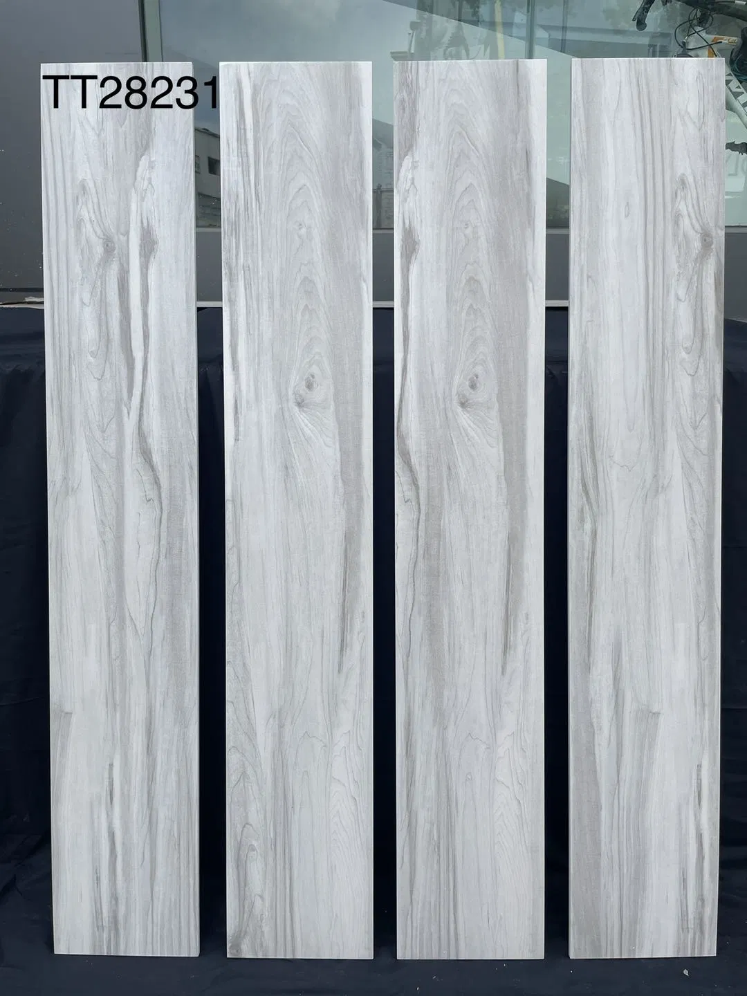 Керамогранит под дерево 200x1200 мм для пола