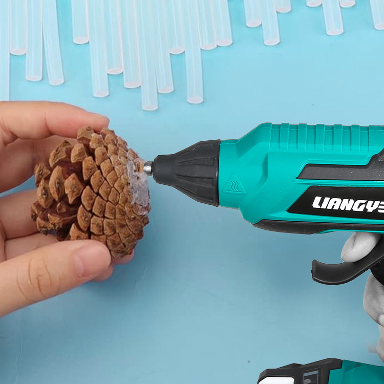 Беспроводной термоклеевой пистолет Liangye LCA770X-1 18В