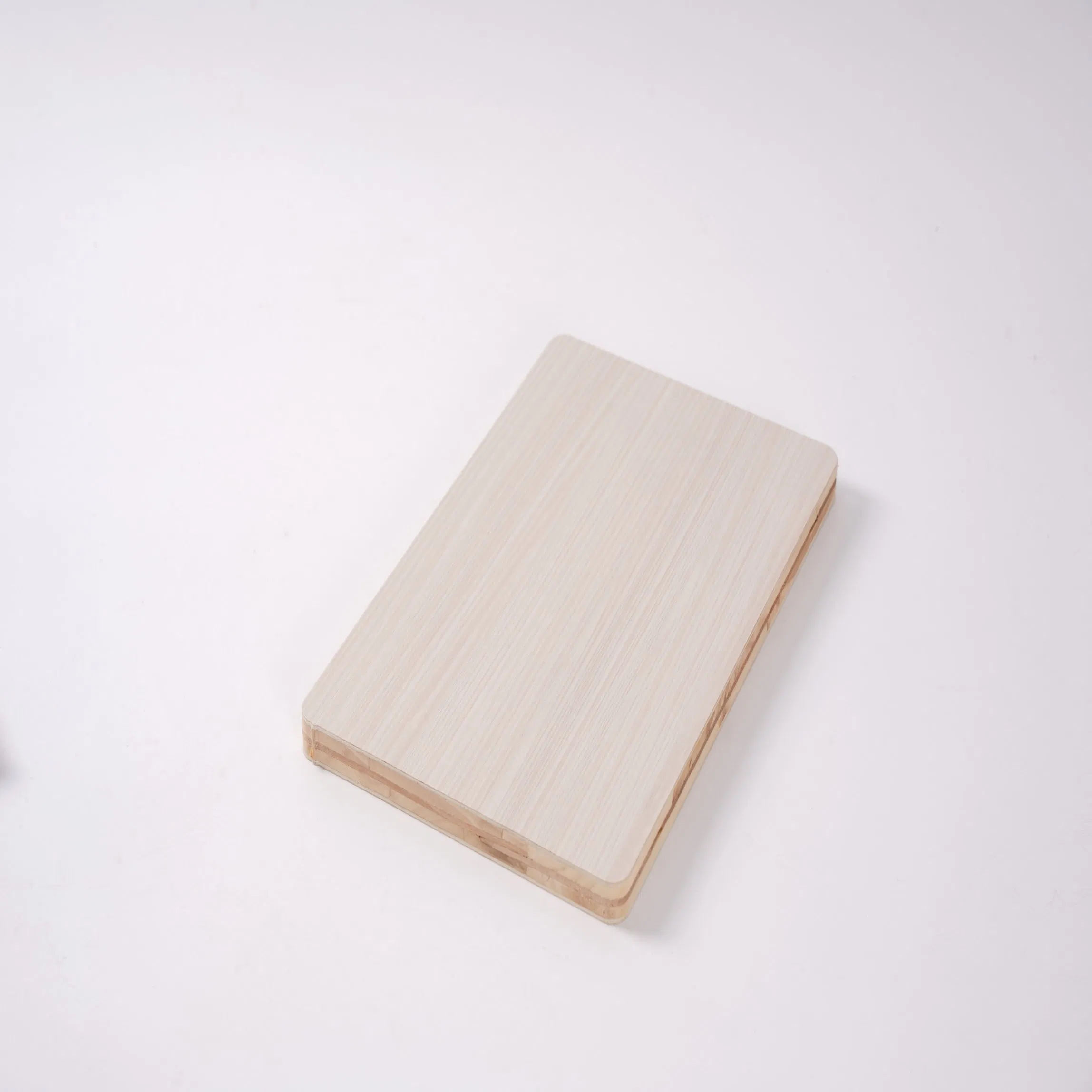 Hot Selling High Quality 1220mm*2440mm 18mm Melamine Laminated Wood Blockboard