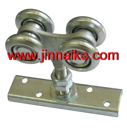 Hanging Door Roller (2 Rollers, Forge Center Plate)