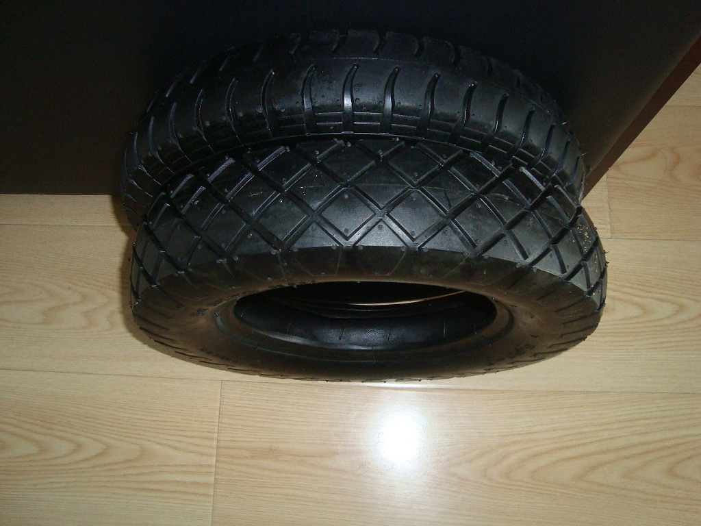 Wheelbarrow Tyres / Wheel Barrow Tire / Wheelbarrow Tire Supplier