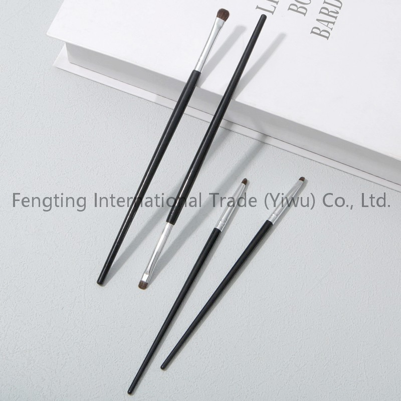OEM ODM China Factory Wholesale Makeup Flat Private Label Applicator Scrub Gloss Tubes Thick Liner with Blending Lip Make up Brush