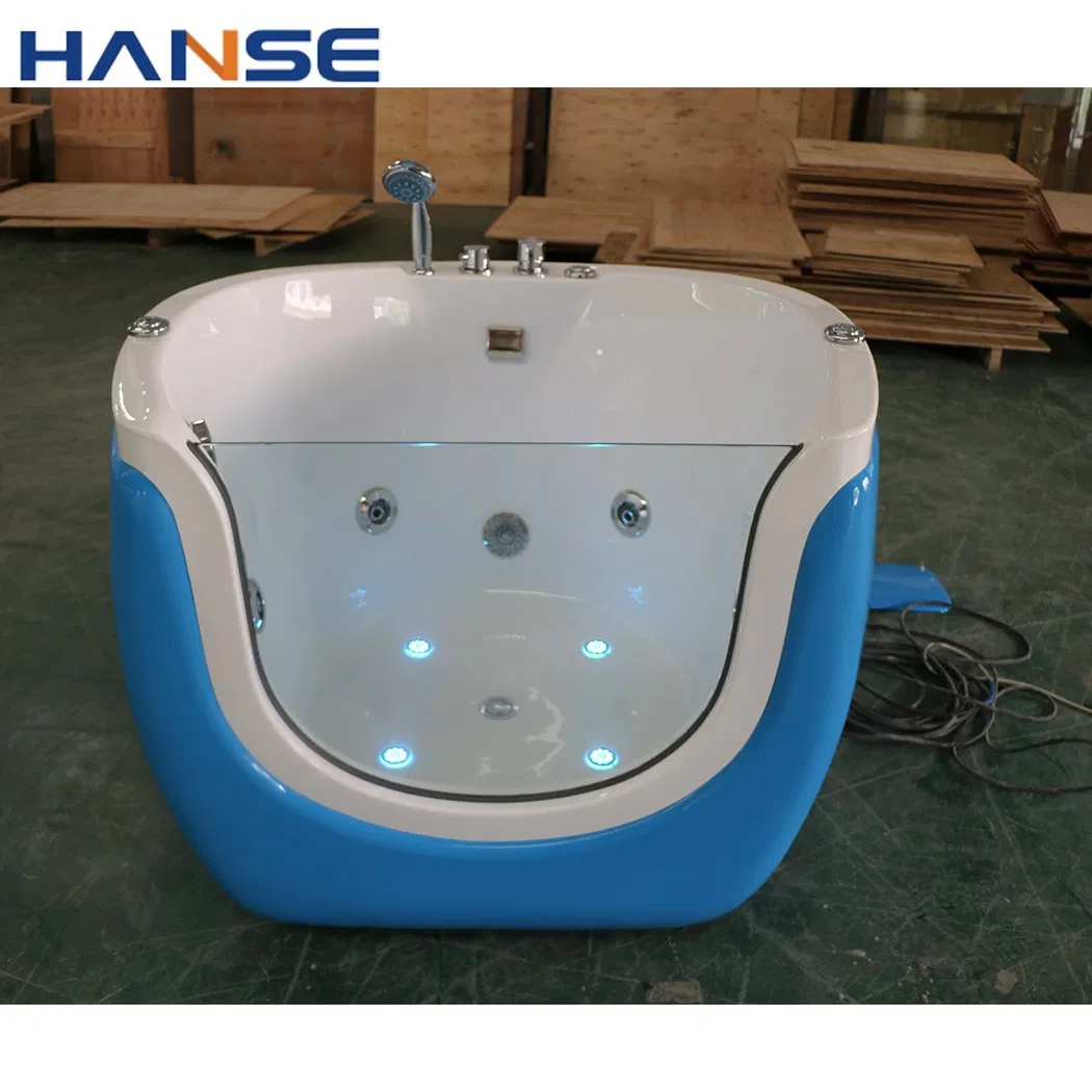 Детская ванна с гидромассажем и пузырьками воздуха