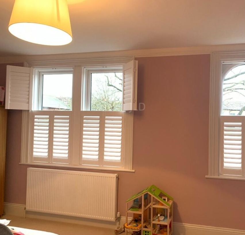 Home Modern Style White Painting Louver Window Shutter Blinds