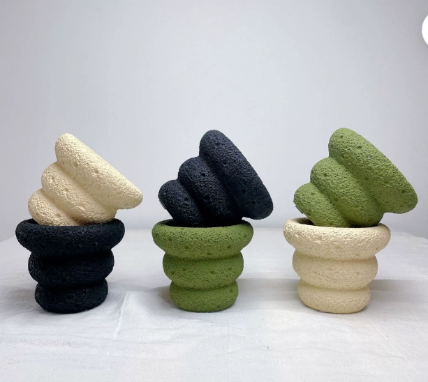 Горшок цветочный вулканический камень