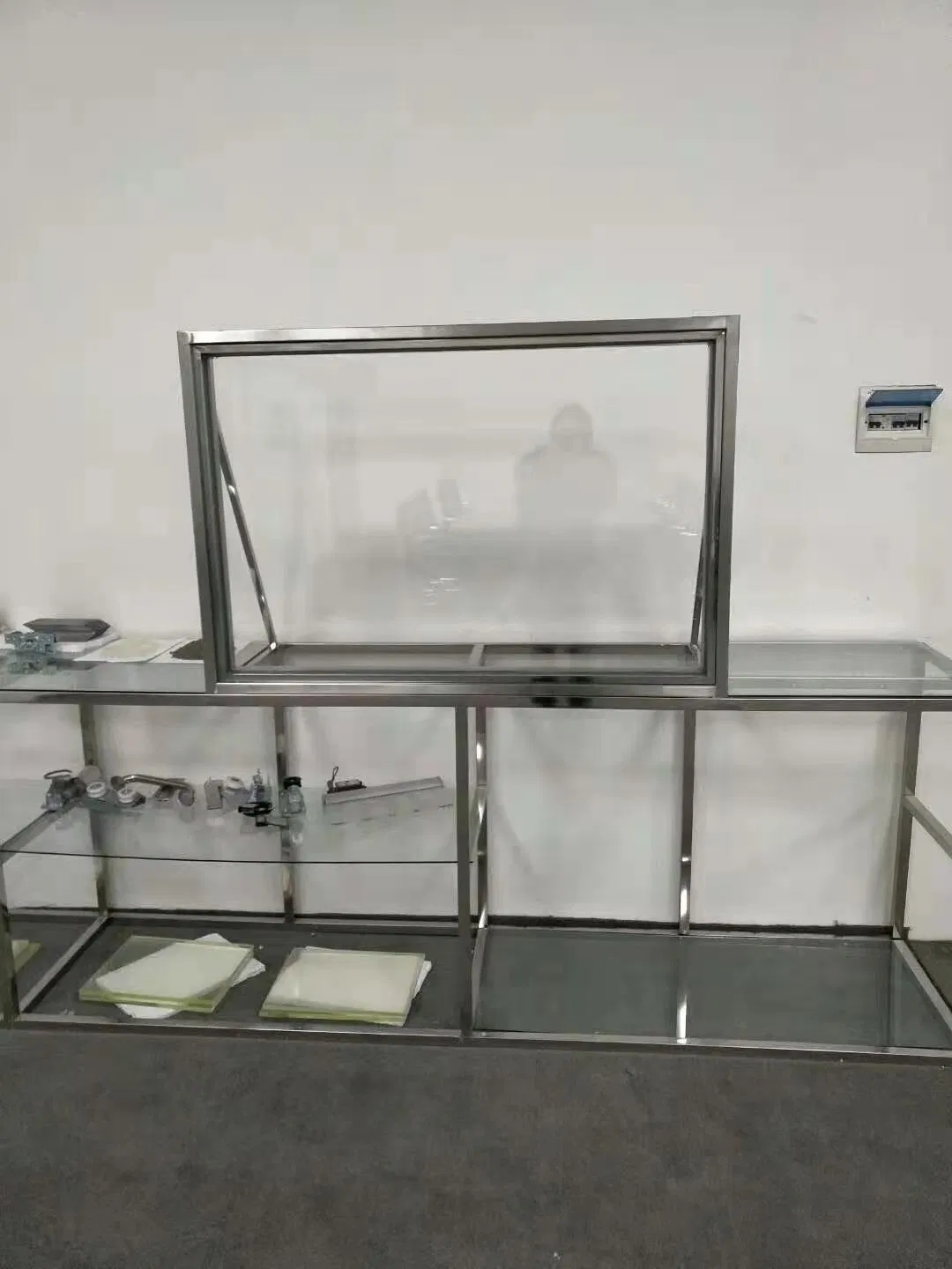 X-ray Protective Window