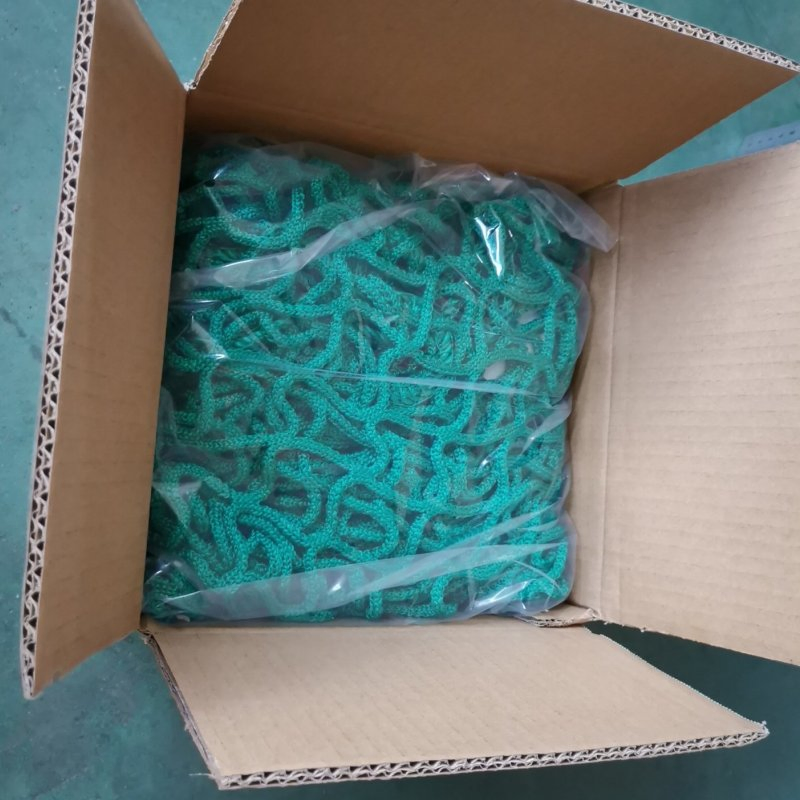 Сетка-медленная кормушка для сена PP