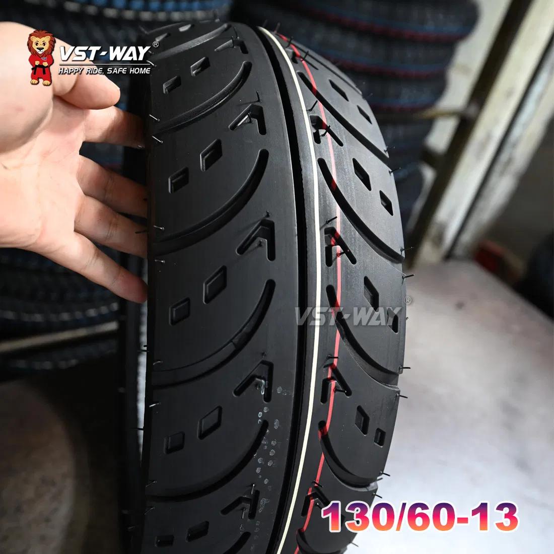 Шина мотоциклетная бескамерная внедорожная 130/60-13