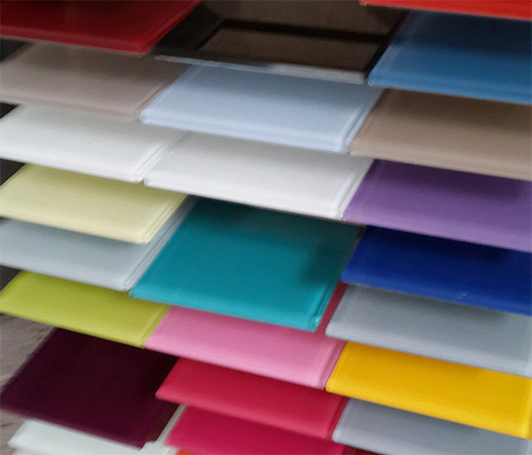Red/Green/Blue/Orange/White/Black Color Colorful Paint Glass for Countertops, Background Walls, etc