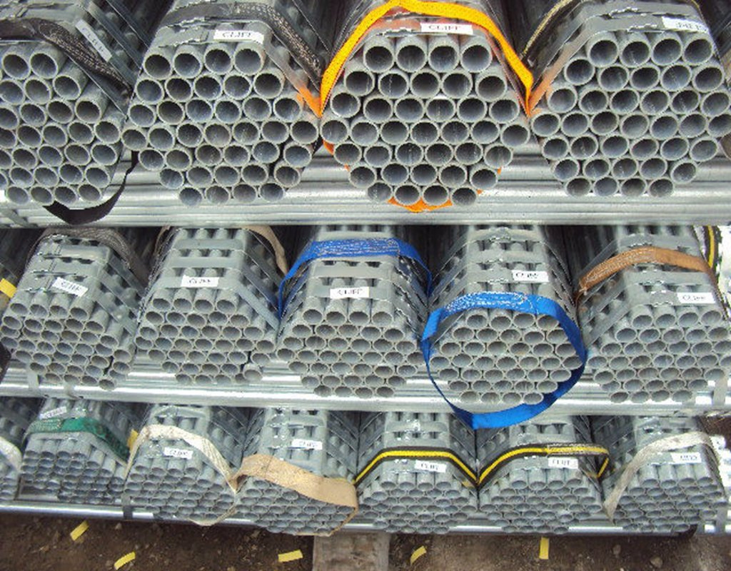 Scaffold Tube Gi Steel BS1139 Scaffolding Pipe for Sale