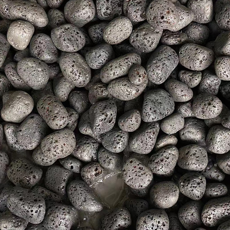 Honed/Rough Honed Dark Grey/Black Basalt/Andesite /Volcanic Lava Stone for Paving Tiles/Flagstone/Balls/Split Paver/Chiseled Wall Cladding Tiles/Tumbled Cobbles