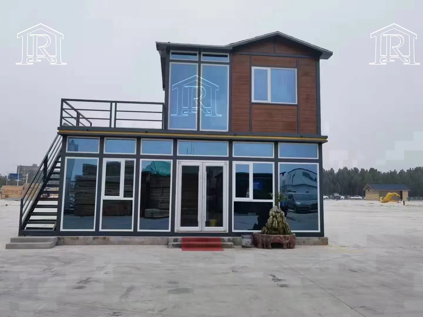 New Prefabricated Wooden House Portable Cabin Detachable Container House for Sale