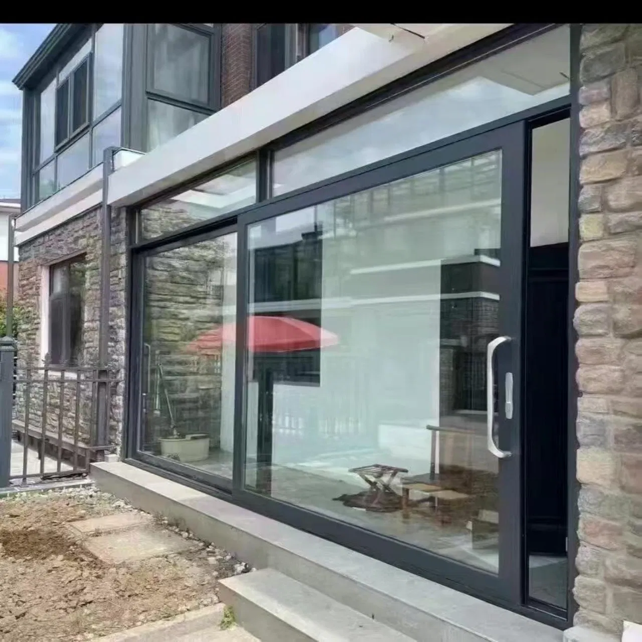 Стеклянная раздвижная дверь Win-Star для балкона и террасы