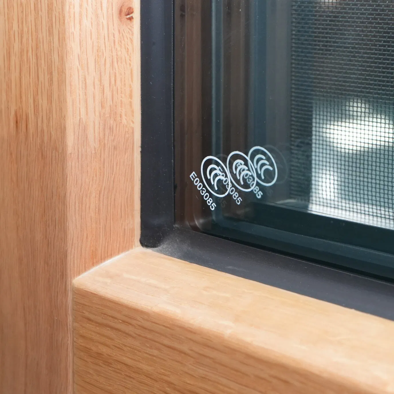 Acoustic Rated Aluminum Clad Wood Windows for Enhanced Urban Noise Reduction