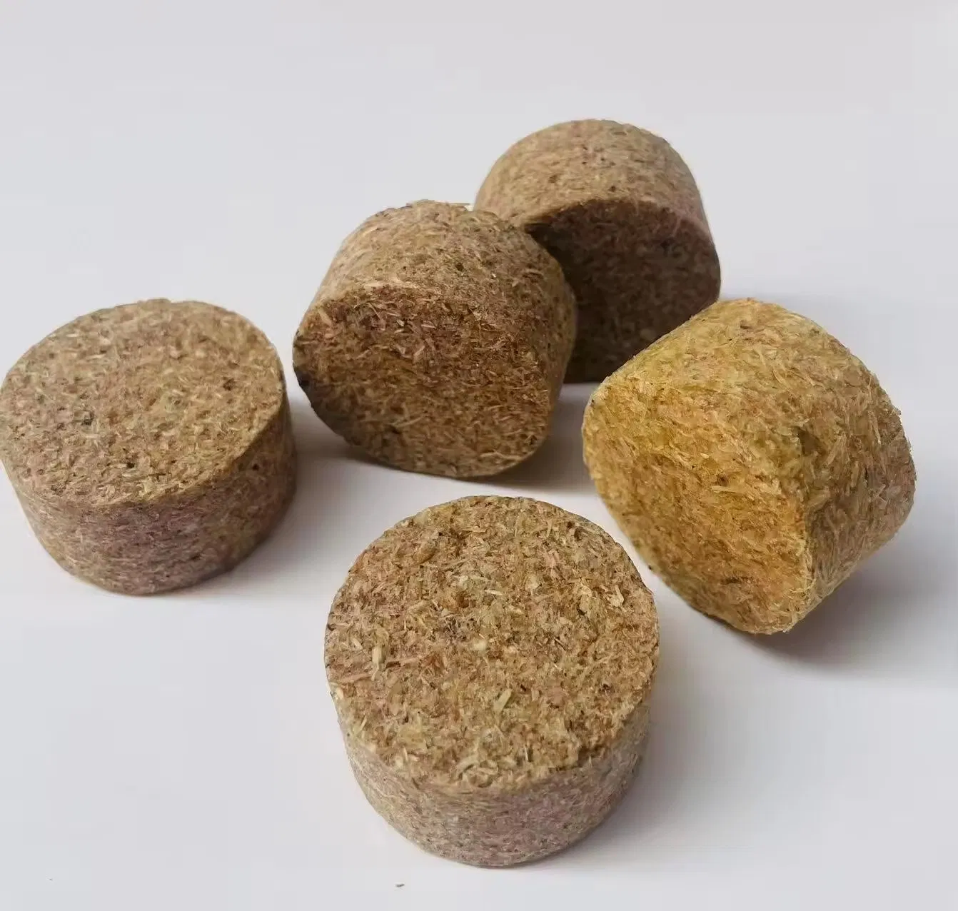 Round Wood Chips Fire Starter for Outdoor Camping Fireplace Natural Wax Wooden Barbecue Accessories