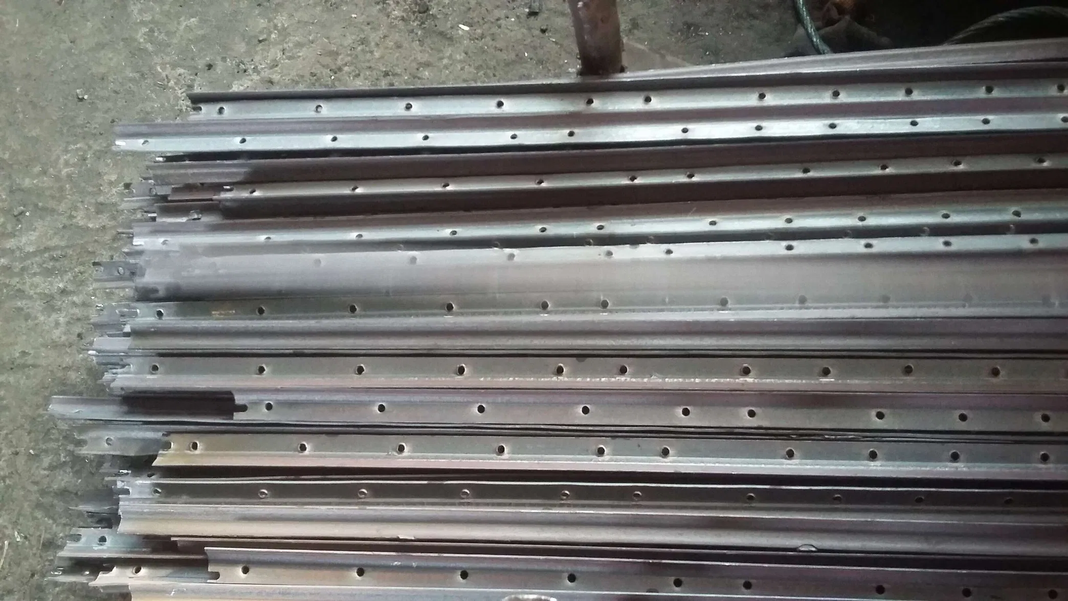 Durable Heavy Duty Steel Y Post for Fencing Solutions