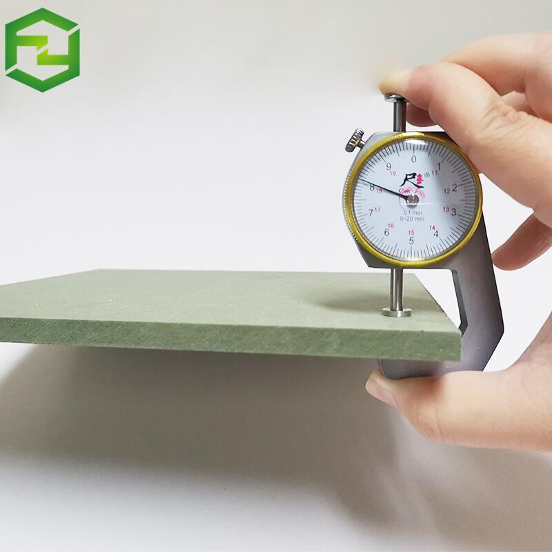 2mm 3mm MDF Board Moisture Resistant Green Waterproof Wood MDF Board Supplier for Kitchen