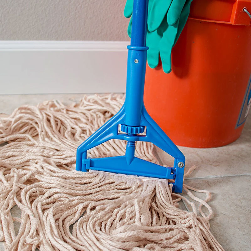 Custom Colors Easy Assemble 59" Side Gate Iron Wet Mop Pole with Plastic Clamp