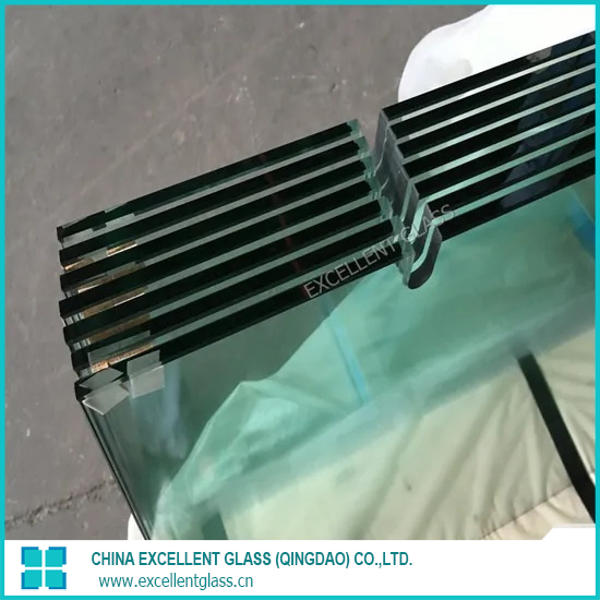 Railing Glass/Pool Fencing/Shower Door/Balustrade/Partition/Curved/Sgp Laminated/Bullet Resistant/Enameled/Tinted/Patterned/Fast Delivery/Manufacturer/Factor3.5