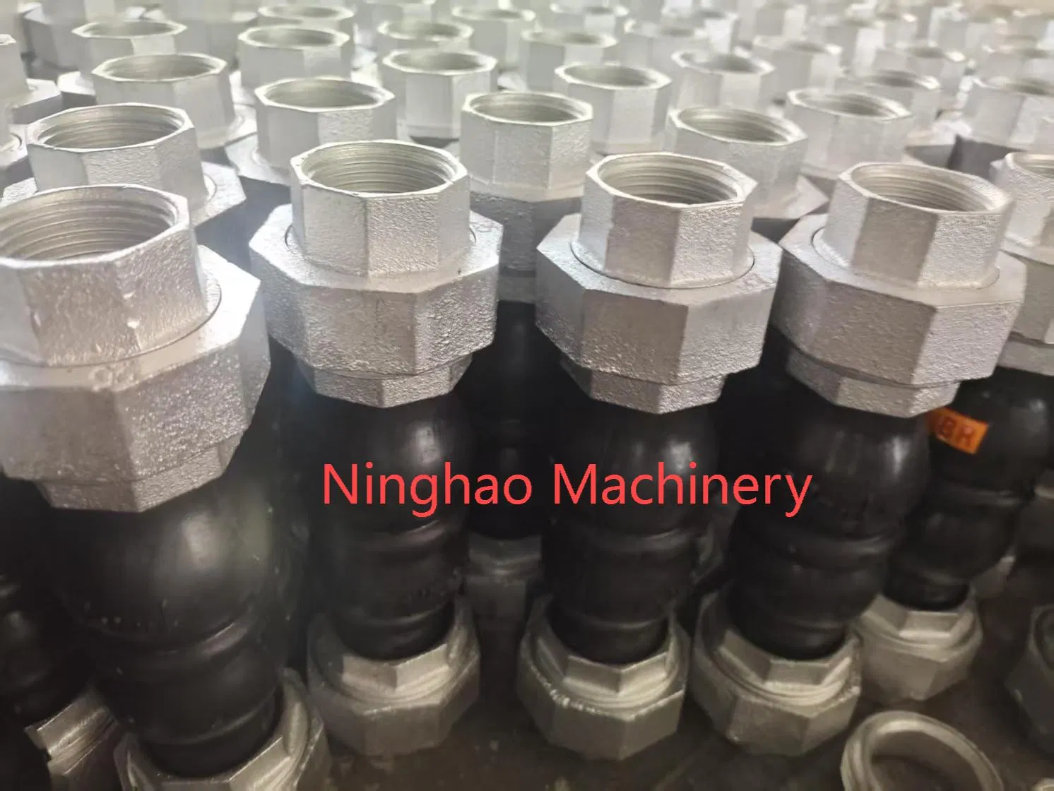 Threaded Rubber Expansion Joint for Water Systems