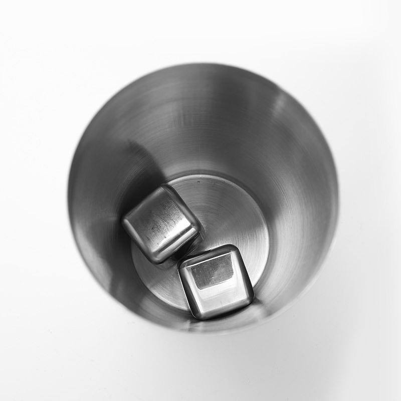 Шейкер для коктейлей из нержавеющей стали, серебро