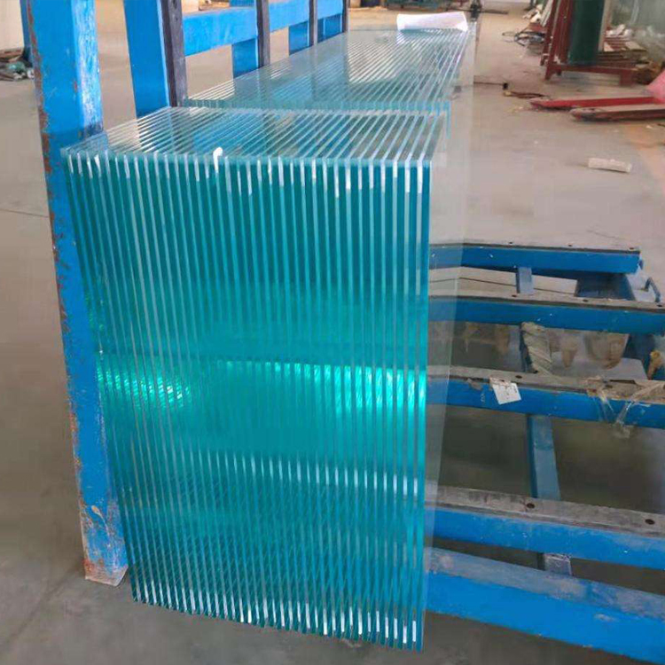 We Manufacture Architectural Clear Float Glass That Is CE Certified and Temperable