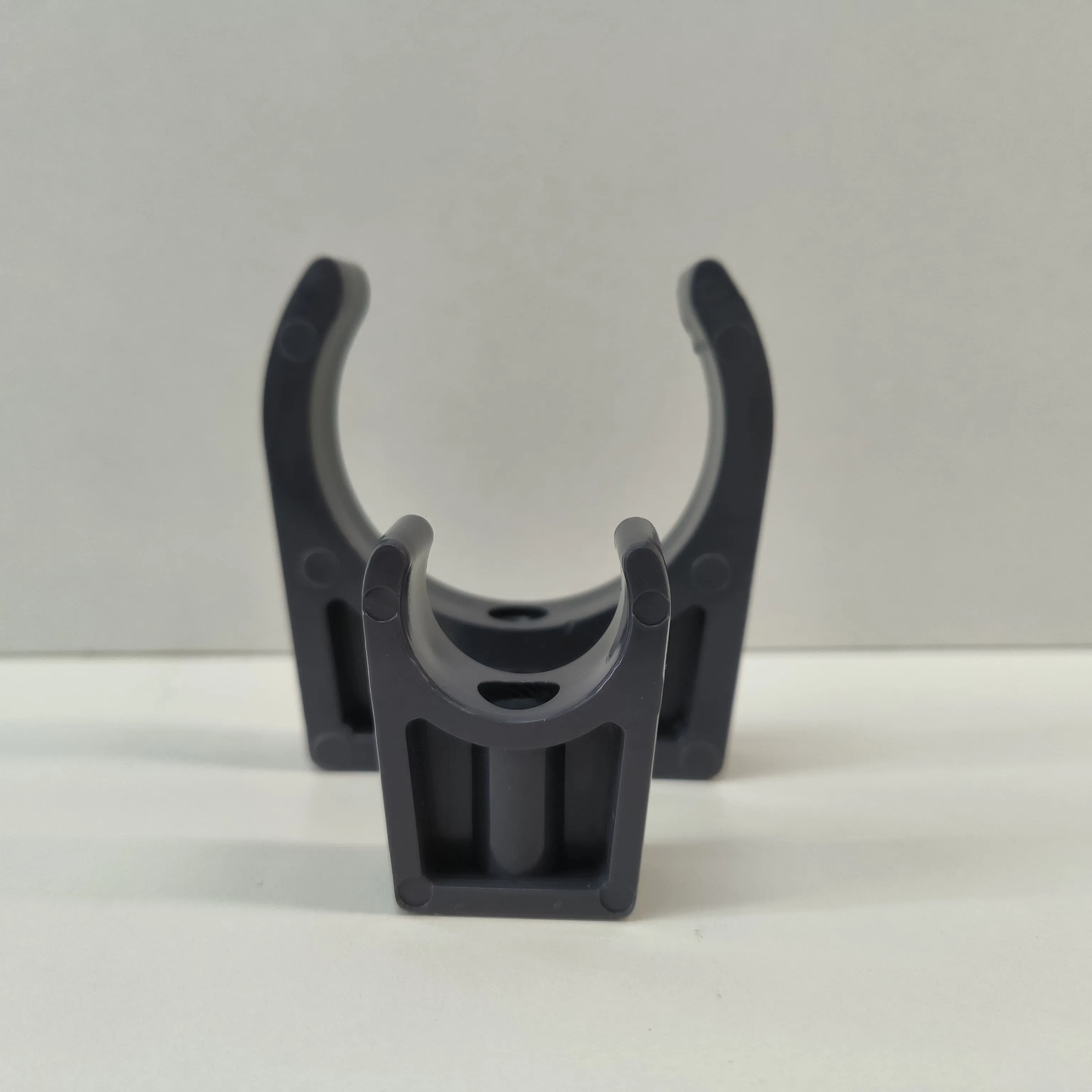 Good Quality DIN 8063 UPVC/PVC Pipe Fittings Bracket Clip Clamp Pn16 for Water Supply