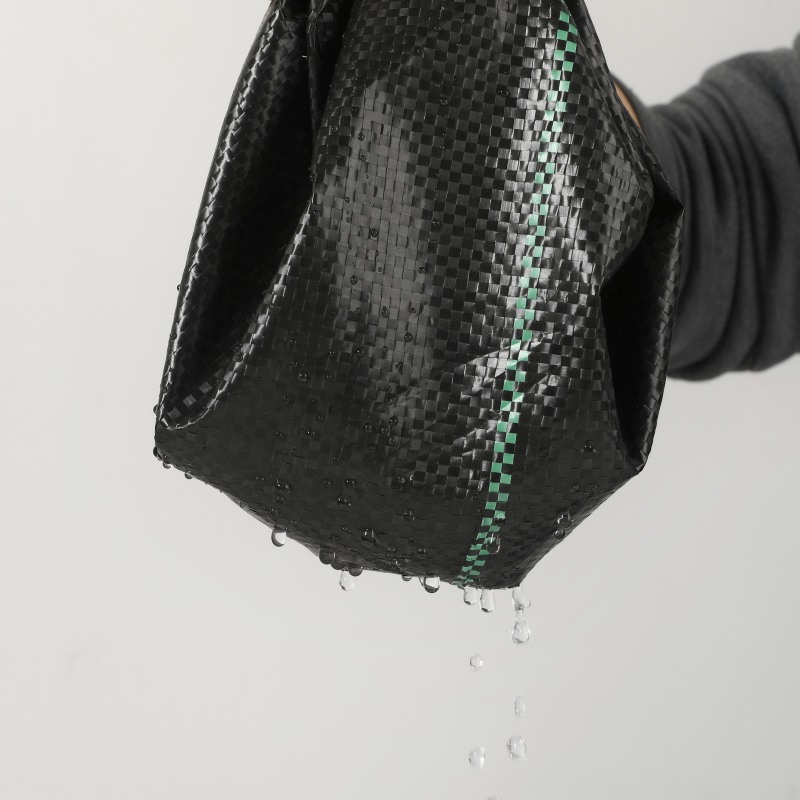 Wholesale Polypropylene Agricultural Weed Control Mat Ground Cover Landscape Fabric for Agriculture Farm