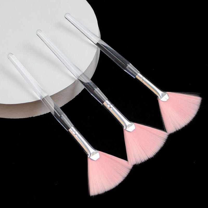 Wholesale Oemfacia Fan Brushes Forhighlighting Soft Facia Applicator Brushes Tools