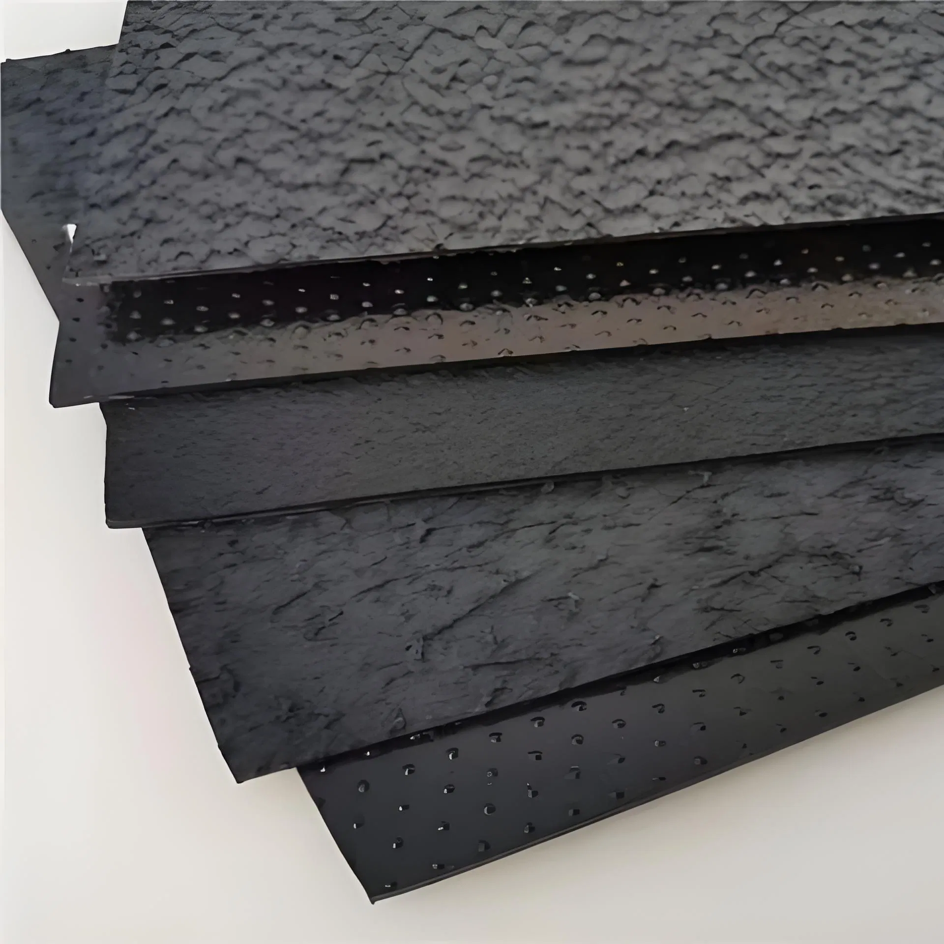 0.5mm 0.75mm 1.0mm 1.5mm 2.0mm Smooth or Textured Surface HDPE Geomembrane