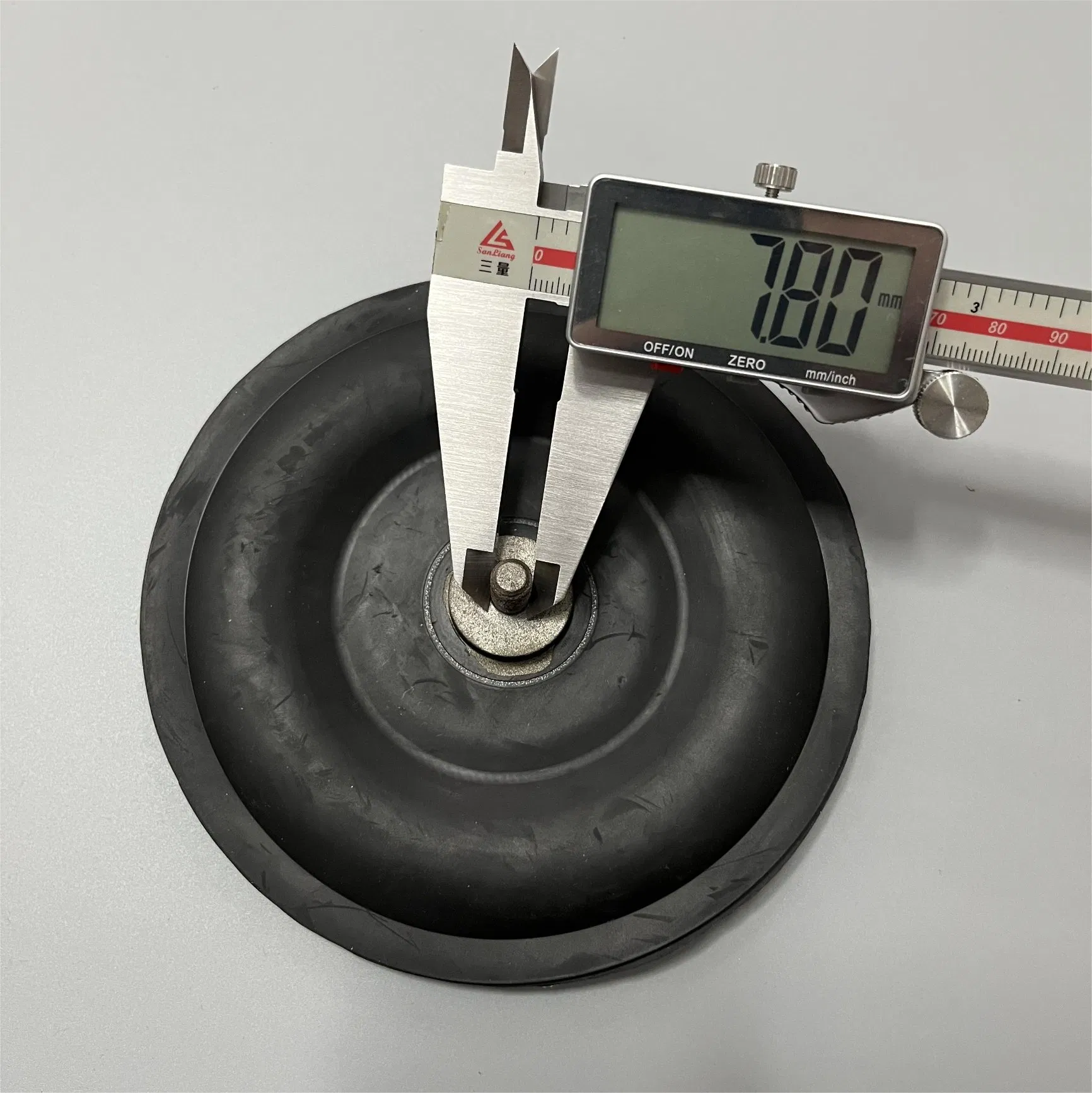 Pump Vacuum Equipment Parts PTFE EPDM Diaphragm for Dosing Pump