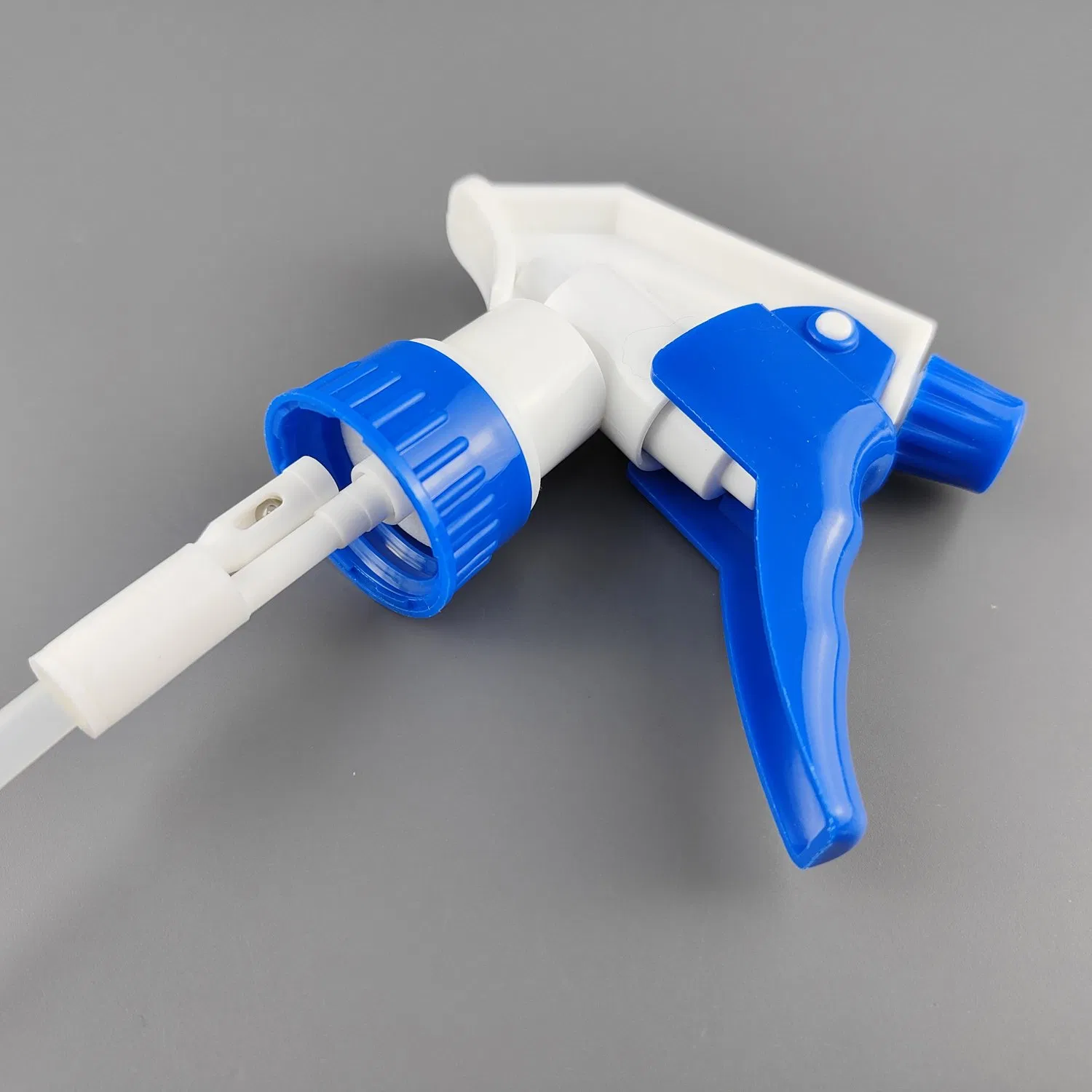 360 Degree Spray Customized Tube Length E Strong Trigger Sprayer for Gardening