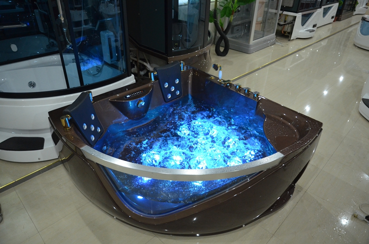 Угловая гидромассажная ванна Canada Style с водопадом