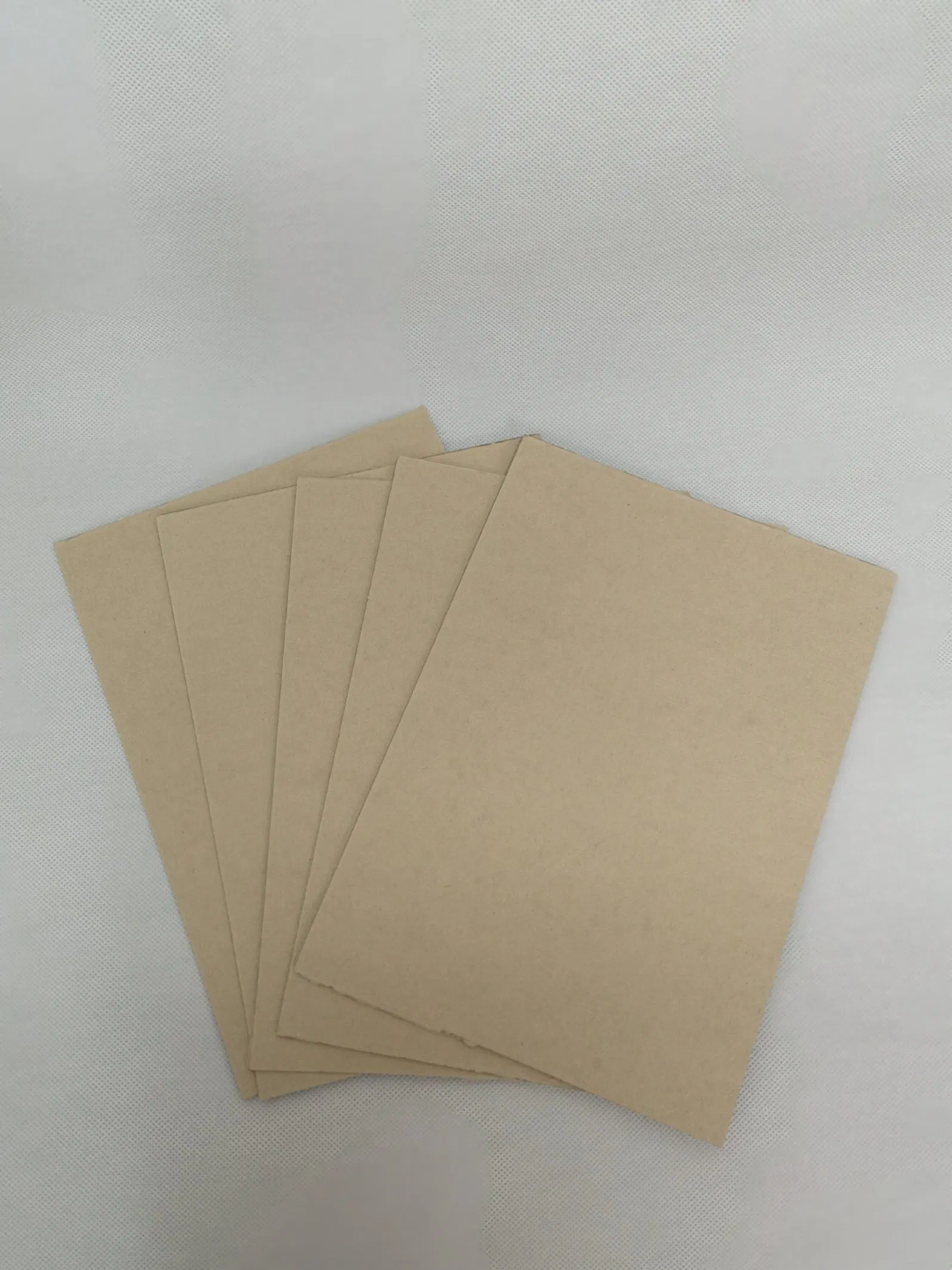 Factory Wholesale Bamboo Pulp/Wood Pulp for Paper Making Toilet Paper