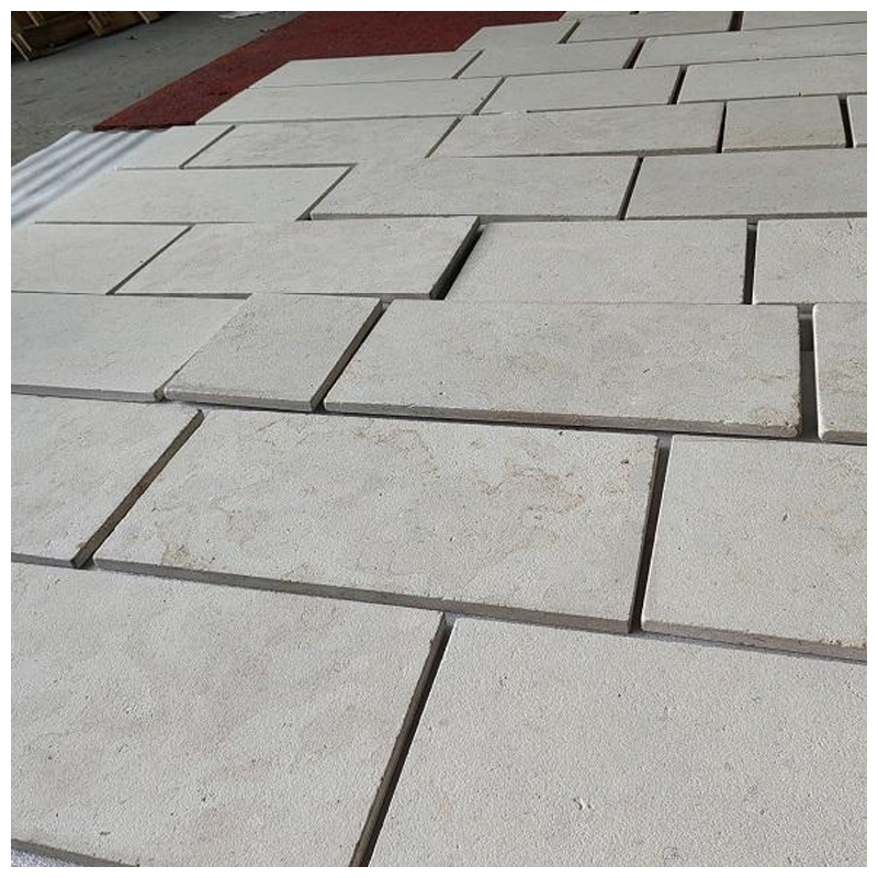 Плитка из известняка Jura Beige с пескоструйной обработкой