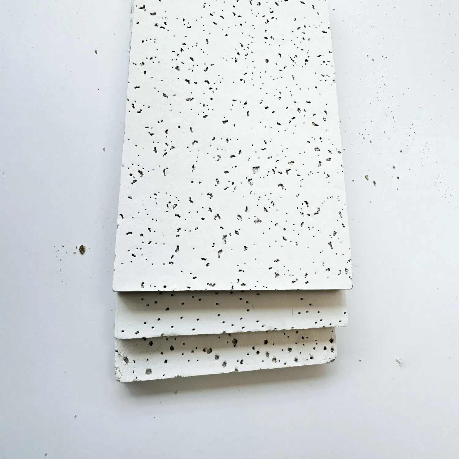 Chinese Customized High-Density Modern Home Decoration 15mm Thickness Mineral Fiber Board Acoustic Ceiling Board 600*600mm Mineral Fiber Ceiling Manufacturer
