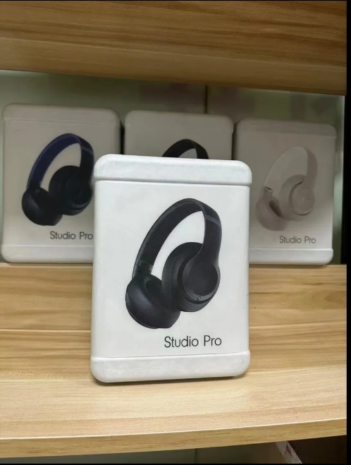 Беспроводные наушники Studio PRO с шумоподавлением