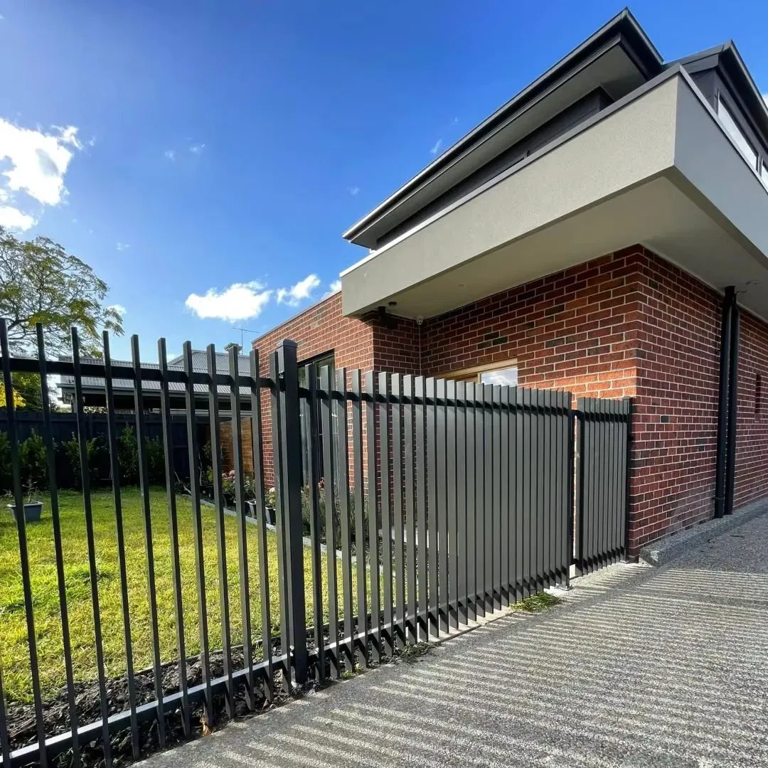 6 Foot Security Aluminum Fence Hardware Domestic Garden Privacy Metal Slat Panels Aluminum Blade Security Fence