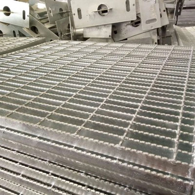 Anti-Corrosion Safety Flooring Galvanized Steel Grating for Outdoor Hazardous Areas